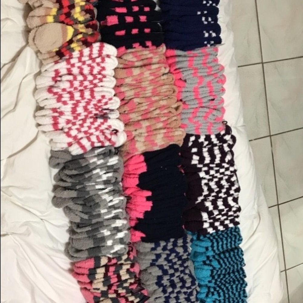 FUZZY SOCKS